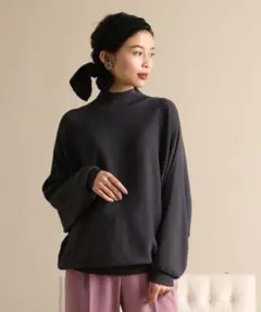 定価18700円 Tiara ハイネックニット