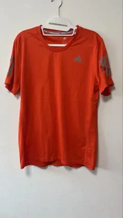 adidas オレンジ ショートスリーブ Tシャツ