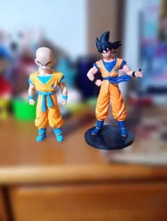 ドラゴンボール 孫 悟空 ＆クリリンが仲良く並ぶフィギュア２体セット