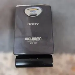 【整備動作品】SONY WALKMAN WM-B10 ヘッドホン付 整備動作品】SONY WALKMAN WM-B10 ヘッドホン付 - メルカリ
