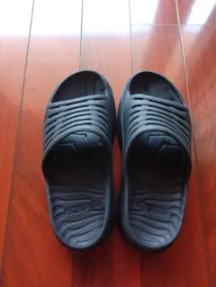 【レア廃盤ブラック】HOKA ONE ONE スライドサンダル ホカオネオネ