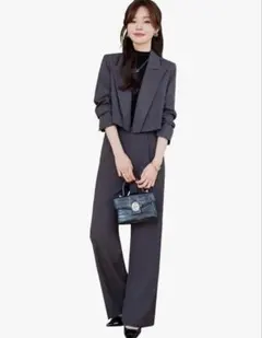 レディース　パンツスーツ　ダークグレー セットアップ パンツ
