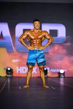 フィジーク　サーフパンツ Sサイズ