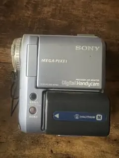 ソニー ハンディカム Mini DV 『DCR-PC105』　ジャンク品 2025年最新】sony dcr-pc105の人気アイテム - メルカリ