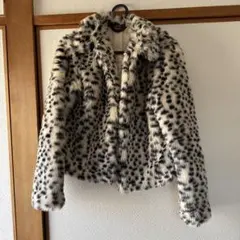COMME CA ISM ヒョウ柄ファーコートのサムネイル