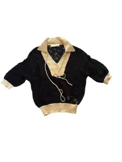 レース編み半袖トップス 黒とベージュ