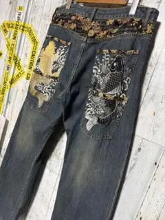 b1694✨超希少サイズ✨【絡繰魂】和柄デニム　刺繍　龍　濃紺　人気　120 b1694✨超希少サイズ✨【絡繰魂】和柄デニム 刺繍 龍 濃紺 人気 120