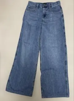 ユニクロ　バギージーンズ22