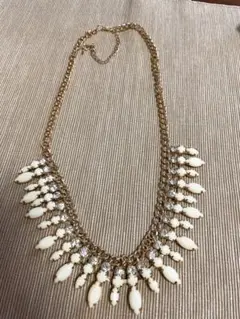 ビジューネックレス