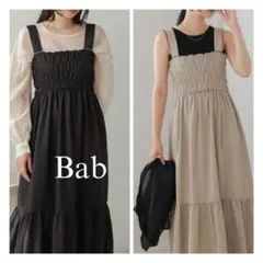 バブ ギャザーパイピングワンピース グレージュ