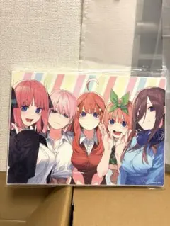 五等分の花嫁 5年間集めたグッズ全部入りお楽しみボックス - メルカリ