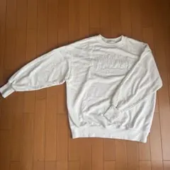 INGNI フロントロゴ ホワイトトレーナー