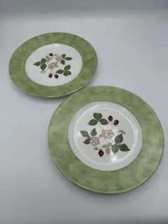 Wedgwood Wild Strawberry プレート 2枚セット