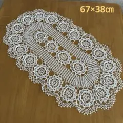 レース編み　ドイリー　テーブルクロス　テーブルセンター　(No.113)