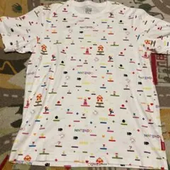 UT マリオ　総柄Tシャツ