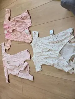ベビー服　ロンパース　60cm　70cm　女の子