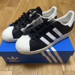 新品未使用 adidas アディダス スーパースター82 黒白 27.5