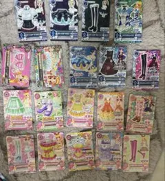 旧アイカツカード】初期〜2015シリーズ 大量まとめ売り 計51枚 - メルカリ