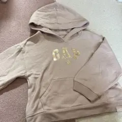 GAP トレーナーとスカートのセット