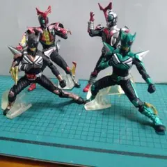 HG仮面ライダーカブト　 キック＆パンチ ハイパーフォームセット