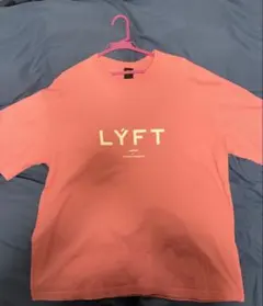 LYFT Tシャツ ピンク オーバーサイズのサムネイル