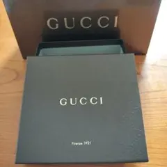 GUCCI 空き箱　リボン　ショップ袋