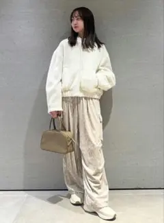 emmi ベロアカーゴパンツのサムネイル