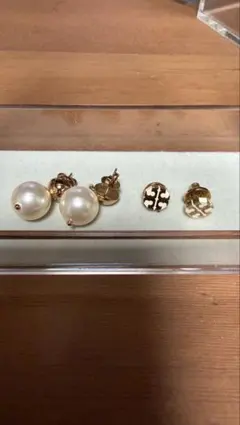 N11283Ga トリーバーチ フープピアス. 2点セット - メルカリ