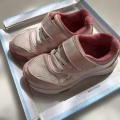 Item thumbnail for item 979bda3e-3da5-4e51-bffa-497dfa130da0