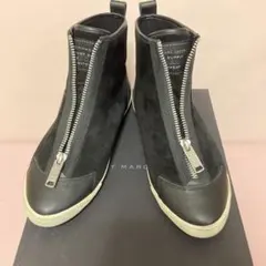 マークバイマークジェイコブス　ショートブーツのサムネイル