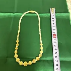 Item thumbnail for item a5e61149-3fbf-44bc-a68b-fc41c17a393b