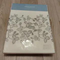 ウェッジウッド☆ダブル掛け布団カバーシーツ新品☆刺繍ワイルドストロベリー☆西川