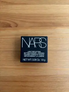 【新品】NARS ライトリフレクティングセッティングパウダー　プレスト
