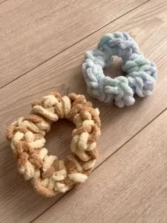 もこもこ毛糸シュシュ2個セット