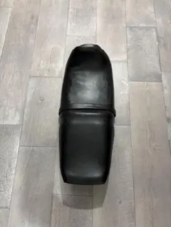 CBR400F 黒皮40cm 三段シート/補強入り ブラックNC17 - メルカリ