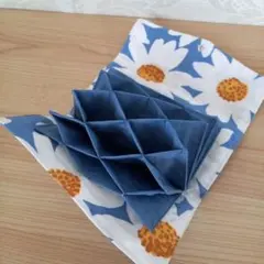 ハンドメイド　カードケース　カード入れ　花柄