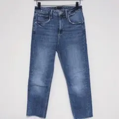 ザラ（S）クロップド　テーパード　デニムパンツ　ジーンズ/切りっぱなし