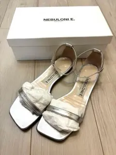 お買得‼︎ネブローニ✴︎シルバーサンダル 36のサムネイル