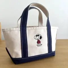 LL ビーン　スヌーピー　コラボ　バンダナ　ステッカー付 LL ビーン スヌーピー コラボ バンダナ ステッカー付 - メルカリ