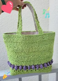 紫のお花のトートバッグ