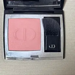 Dior スキンルージュブラッシュ　 343 パナレア サテン