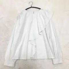 Pierrot ピエロ　長袖ブラウス　フリル　アシメ