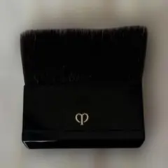 【お値下げ】クレ・ド・ポーボーテ　パンゾー　タンプードルエクラケースに収納できる