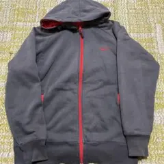 Nike フルジップ リバーシブルジャケット グレー 赤