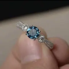 ⭐︎9号 シルバーリング サイドまで美しい造り 鮮やかなアクアマリン