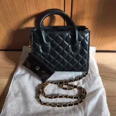 ブラック キルティング ハンドバッグ