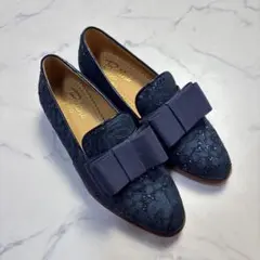 Item thumbnail for item 5af6031d-22b2-4db1-8ed2-06085fbec40c