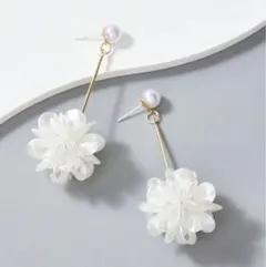 Item thumbnail for item f7f3e7e6-90bb-4ba9-8313-5a29ba6d7b24