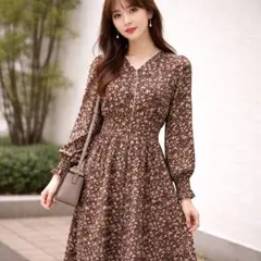 ダブルクローゼット　花柄　ロングワンピース　長袖　美品　フレア　ブラウン　M