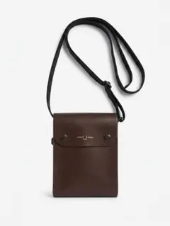 Fred Perry ショルダーバッグ ブラウンのサムネイル